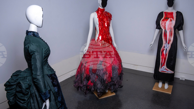 Дрескодът на Гала вечерта на Музея на изкуствата „Метрополитън“ в Ню Йорк тази година ще бъде „Модата е изкуство“