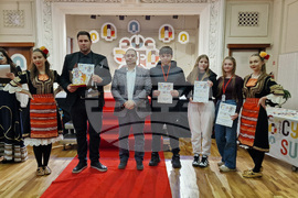 Перник - „Сурвакариада" - награждаване