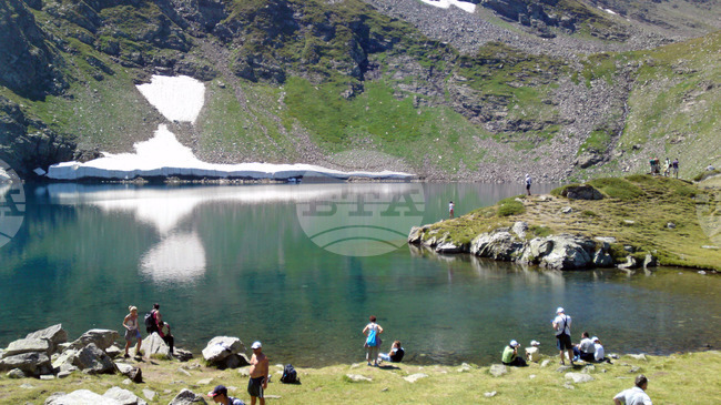 Добри са условията за туризъм в планините, съобщиха от Планинската спасителна служба на БЧК