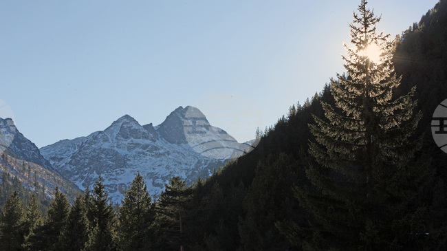 Мъж е починал в района на Мальовица, друг е получил травма на коляното, казаха от Планинската спасителна служба