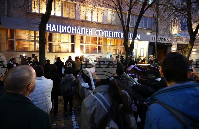 Национален студентски дом - театрално студио "Студентина" - протест