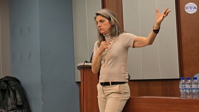 Етномузиколожката Марта Форсайт е запечатала в своите изследвания едно време, което още тогава е било на път да изчезне, каза Влада Томова