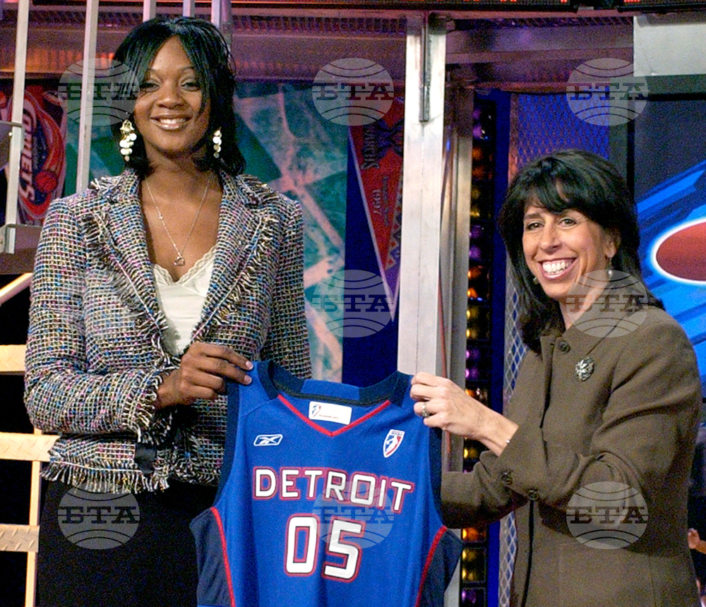 Obit-Kara Braxton Basketball