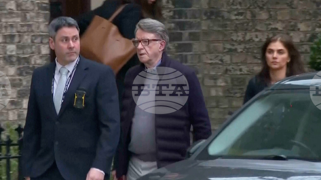 Адвокатите на Манделсън твърдят, че арестът му е резултат от „неоснователно предположение“, че е планирал да напусне Великобритания