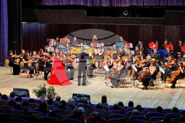 Варна - Националното училище по изкуствата „Добри Христов“ - годишнина - концерт