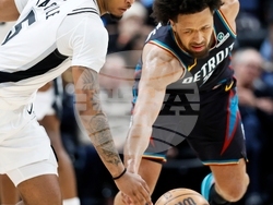 Spurs Pistons Basketball