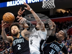 Spurs Pistons Basketball