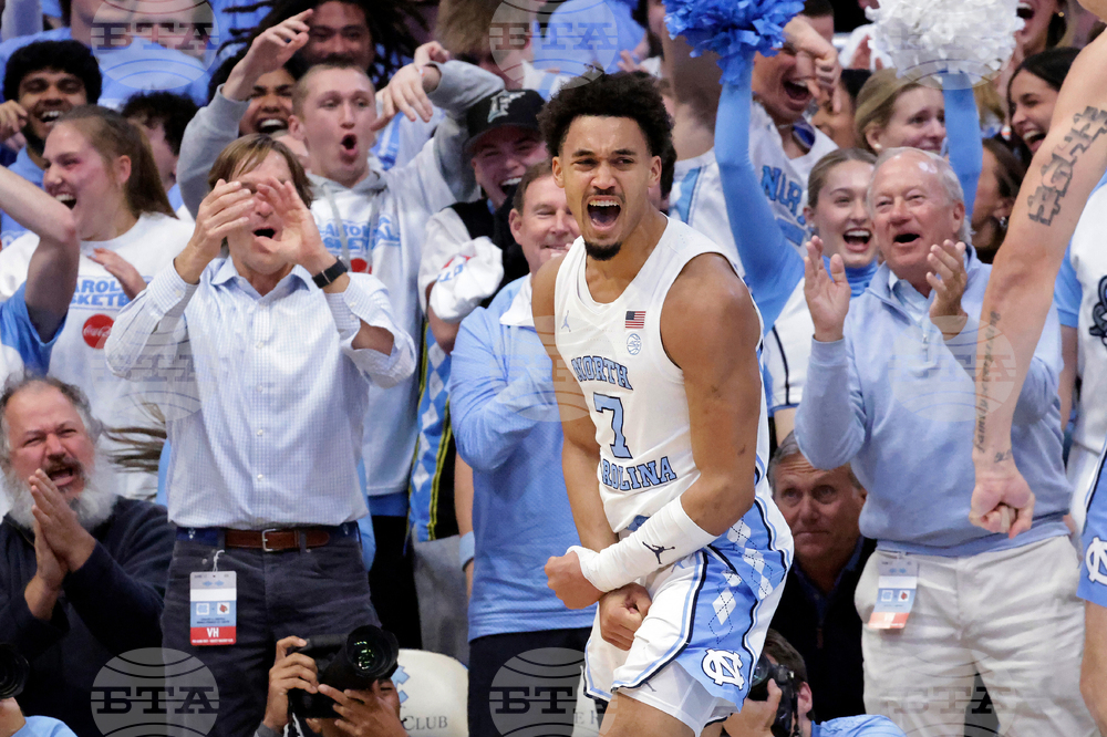 APTOPIX Louisville North Carolina Basketball