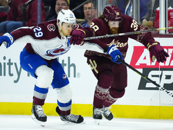 Avalanche Coyotes Hockey