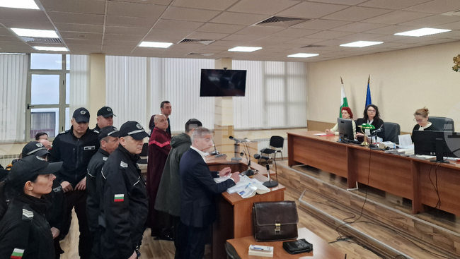 Джунейт Дюлгеров бе осъден на 10 години затвор за причиняване смъртта на семейство на околовръстния път на Пловдив