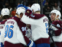 Avalanche Coyotes Hockey