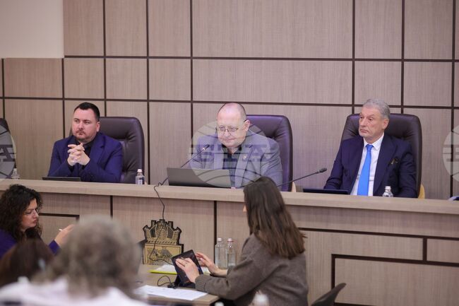  Бургас - Общински съвет - заседание