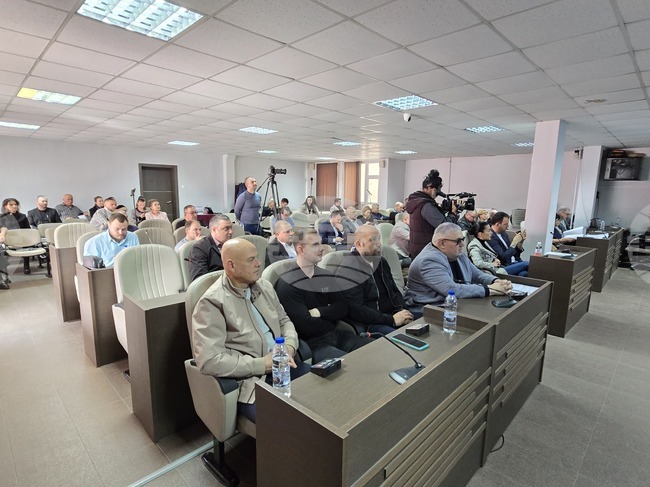 Програмата за развитие на читалищната дейност на община Враца предизвика дебати в Общинския съвет 