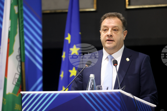 Местната власт отстоява принципите на демокрацията на терен, каза председателят на НСОРБ при откриването на 39-ото Общо събрание