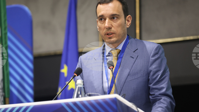 Националното сдружение на общините в Република България е гарант за последователна защита на интересите на общините, каза кметът на София 