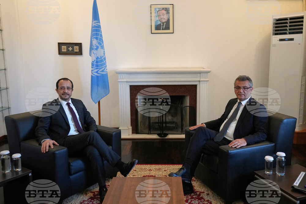 С обещание за нова среща и без особен напредък приключиха днешните разговори между кипърския президент и лидера на кипърските турци 