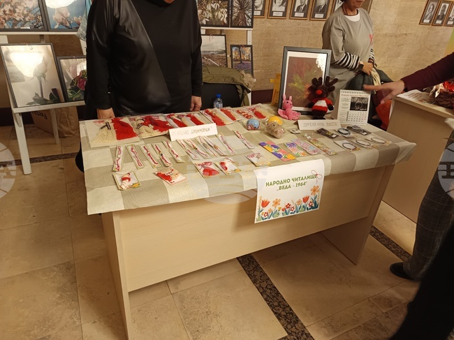 Базар за мартеници в подкрепа на хора от уязвими групи беше открит в Министерството на труда и социалната политика