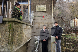 Свищов - 148 години от рождението на Александър Божинов - поднасяне на цветя