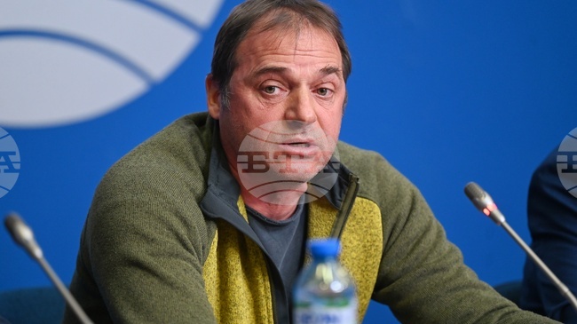 Анатолий Замфиров: „Министерството на спорта не е в състояние да ни гарантира подготовката никъде в България“