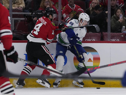Canucks Blackhawks Hockey