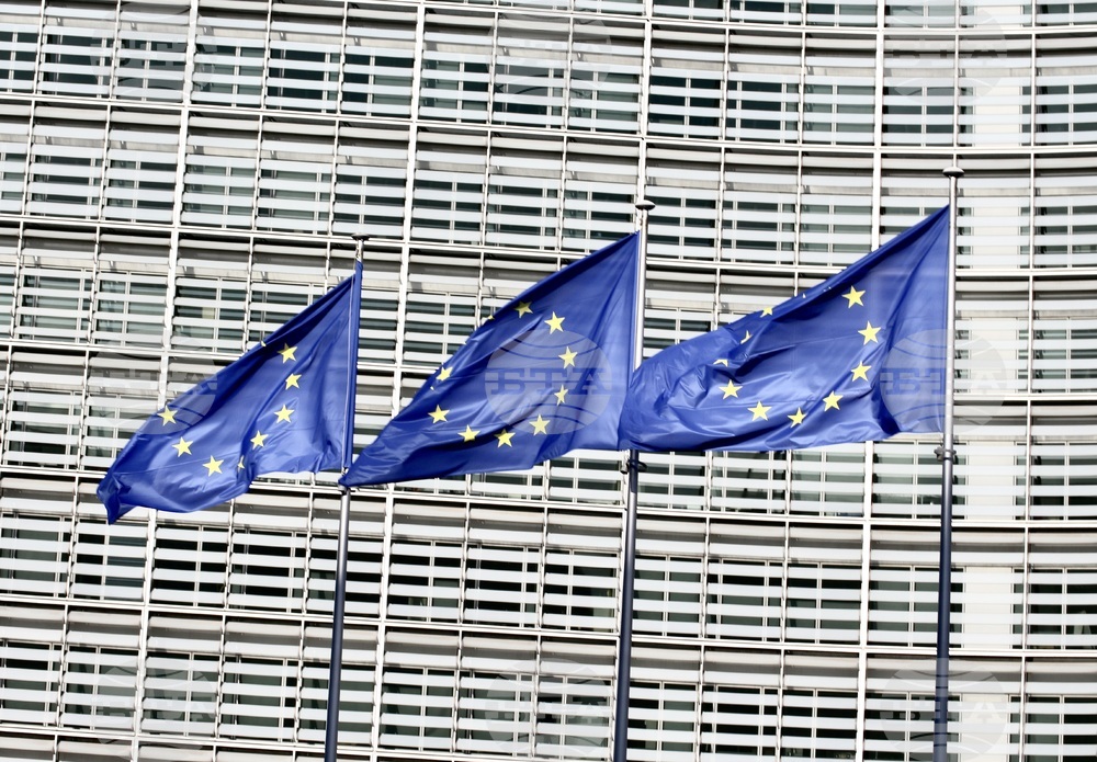 Европейската комисия продължава да очаква Орбан да спази поетите ангажименти за Украйна