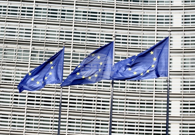 Европейската комисия продължава да очаква Орбан да спази поетите ангажименти за Украйна