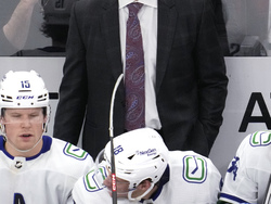 Canucks Blackhawks Hockey