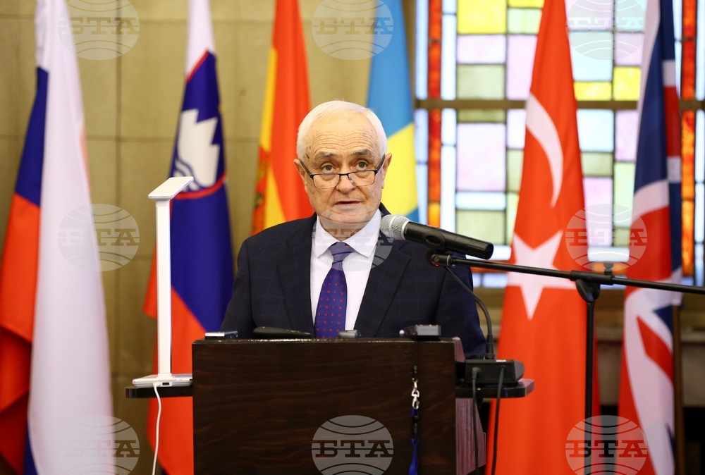 Delivery of F-16 Second Batch May Be Delayed by Year - Defence Minister