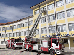 Кърджали - демонстрация - ученици