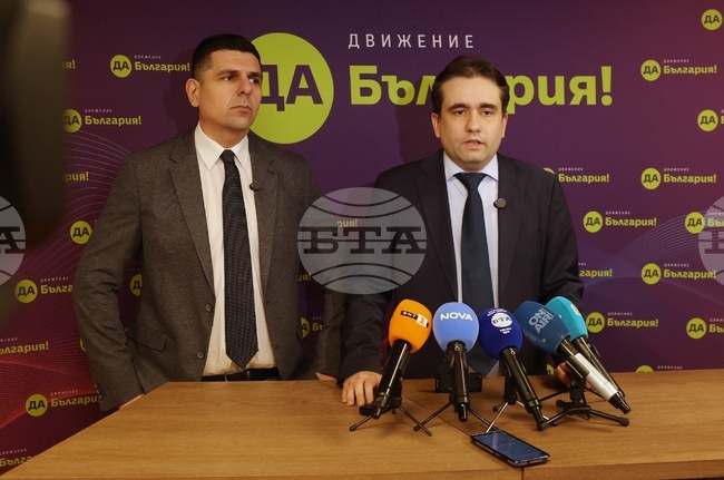 Отхвърлянето от правна комисия на ветото на президента върху промените в Изборния кодекс може би е сделка, каза Божидар Божанов от ПП-ДБ