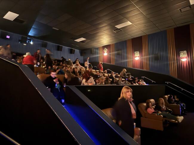 „Брънч за начинаещи” направи своята презокеанска премиера в кино „Магура“ в Чикаго, САЩ