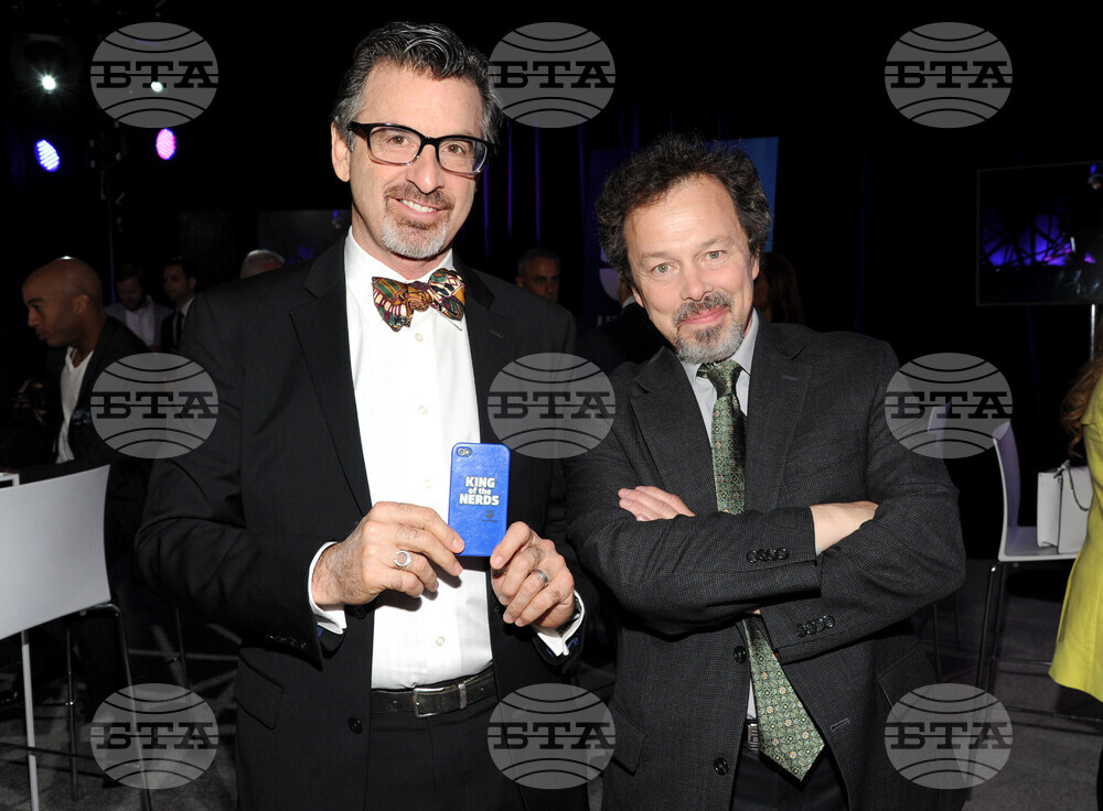 Obit - Robert Carradine