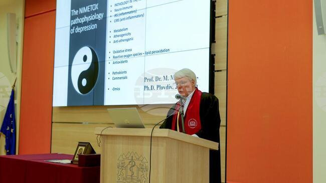 Медицински университет – Пловдив: Един от най-цитираните учени в света в областта на психиатрията и неврологията стана доктор хонорис кауза на МУ-Пловдив