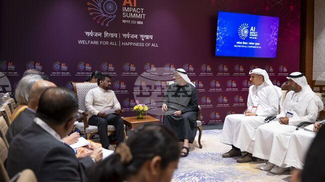 УАМ: Престолонаследникът на Абу Даби се срещна с президента на Шри Ланка в кулоарите на срещата на върха, посветена на въздействието на ИИ