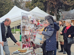 Ловеч - мартеници - базар