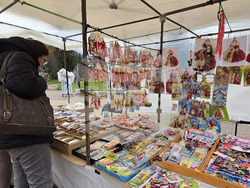 Ловеч - мартеници - базар