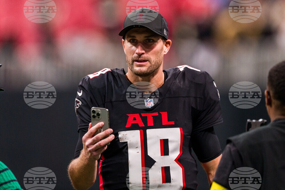 Falcons-CousinsFootball