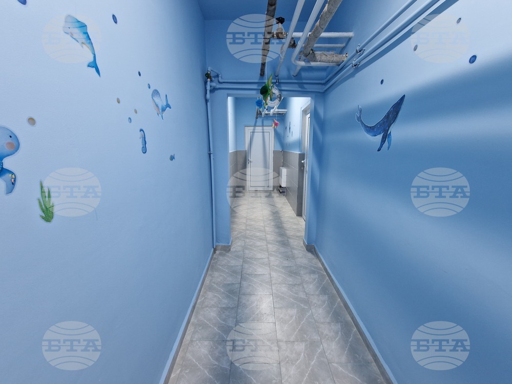 Перник - Детска градина „Чуден свят“ № 4 - ремонтиран басейн