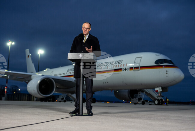 Мерц пристигна в Пекин на първото си официално посещение в Китай като канцлер на Германия