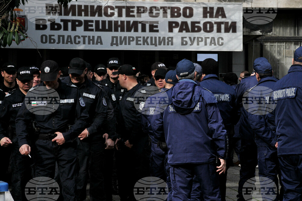 Бургас - полиция - нова оръжейна система - церемония
