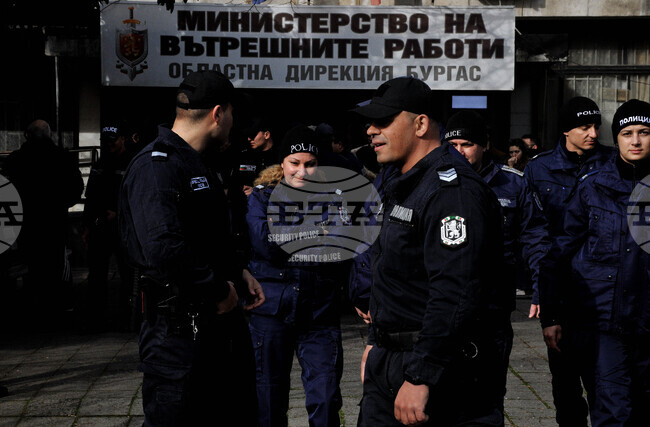 Бургас - полиция - нова оръжейна система - церемония