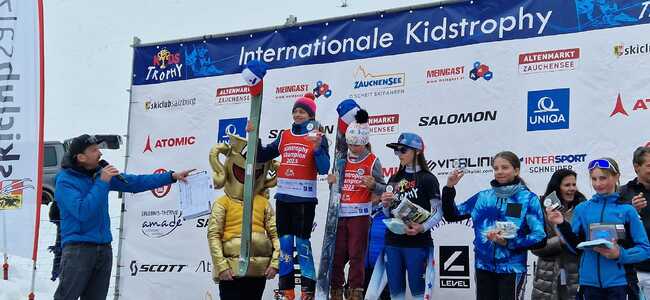 Община Банско: Силно представяне на състезателите от ски клуб „Юлен“ в Австрия