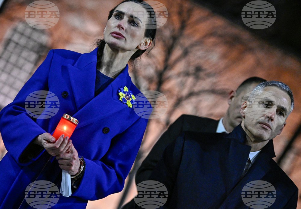 Среща-поклон пред героизма на украинския народ