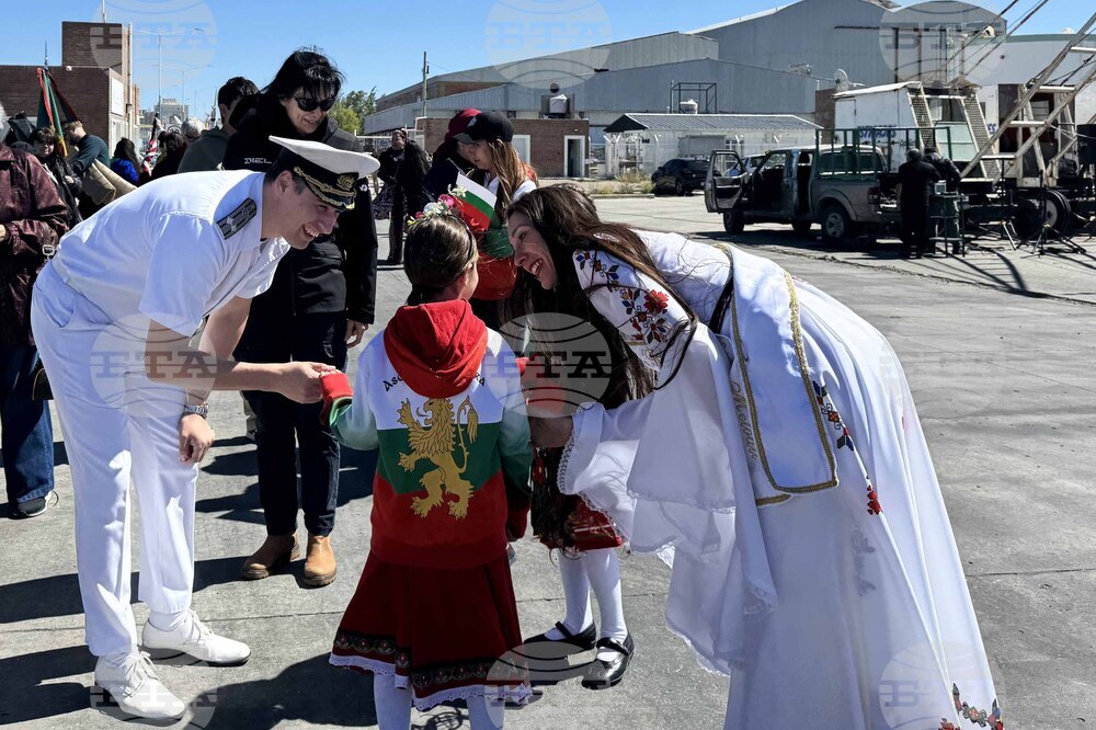 Аржентина - Комодоро Ривадавия - антарктическа експедиция - посрещане