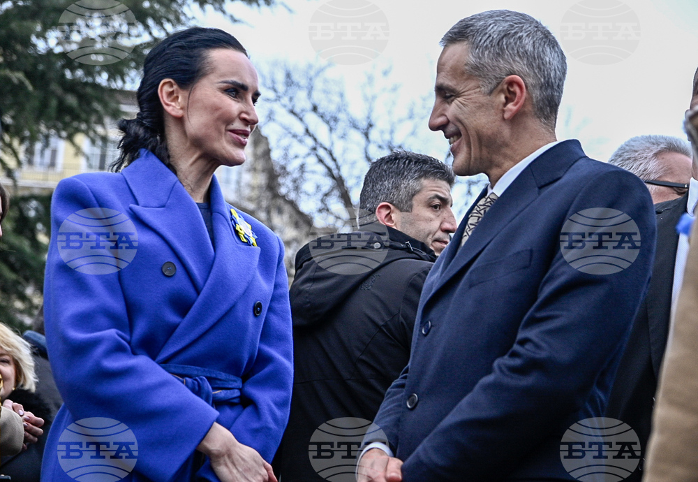 Среща-поклон пред героизма на украинския народ