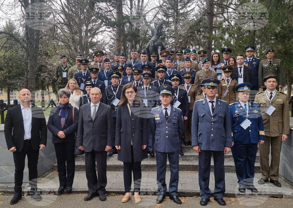 Долна Митрополия - международна среща - курсанти