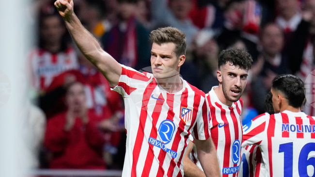 Хеттрик на Алексансър Сьорлот прати Атлетико Мадрид на осминафиналите в Шампионската лига