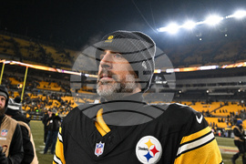 Steelers Rodgers Football