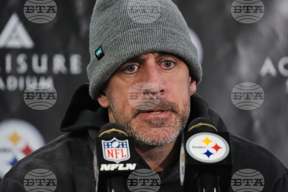 Steelers Rodgers Football
