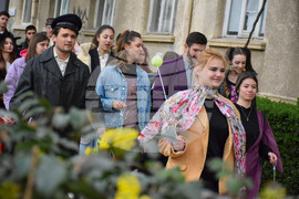 Благоевград - Международен ден на театъра - шествие